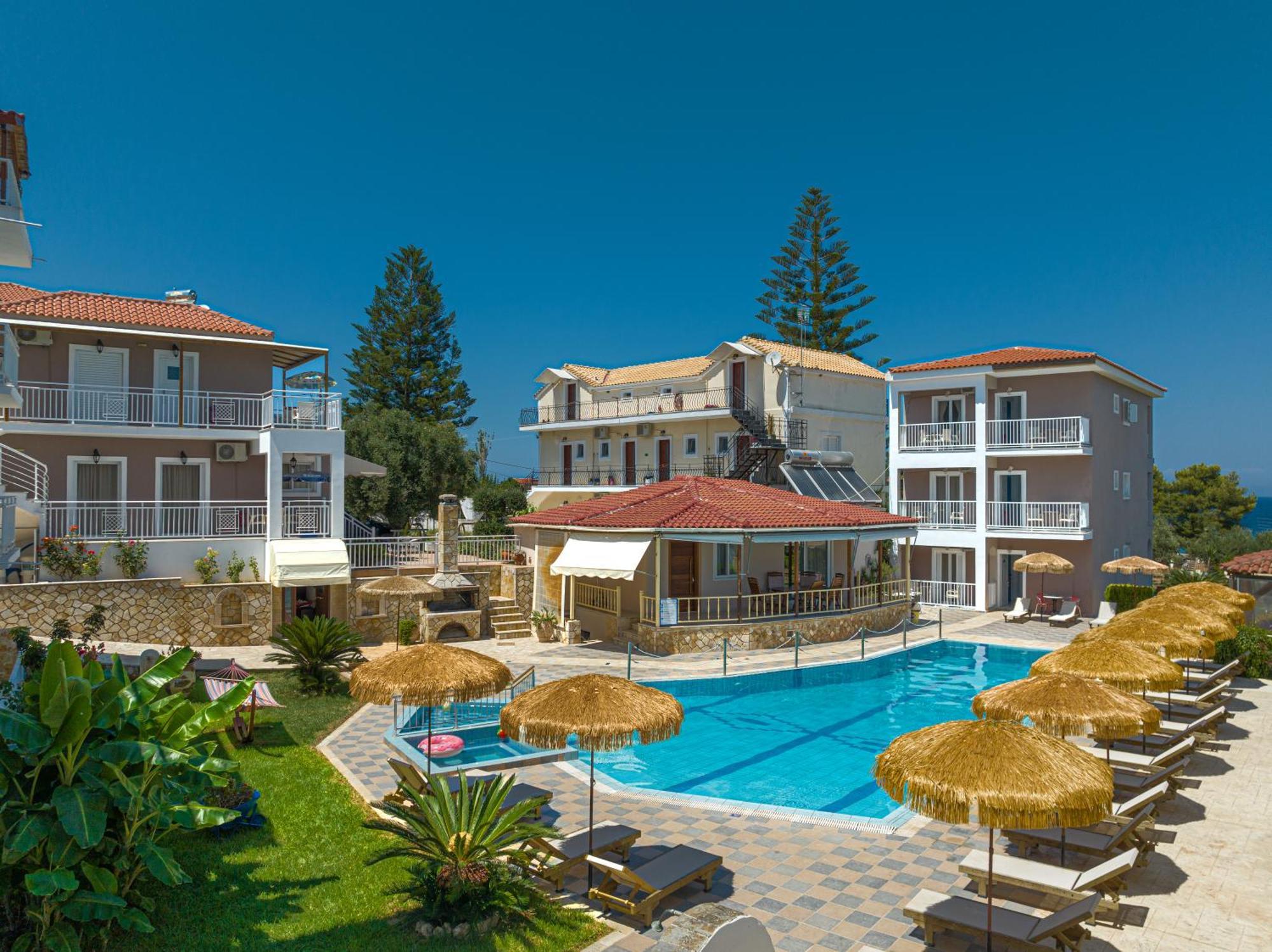 Amoudi Studios Apartments Hotel Exterior foto