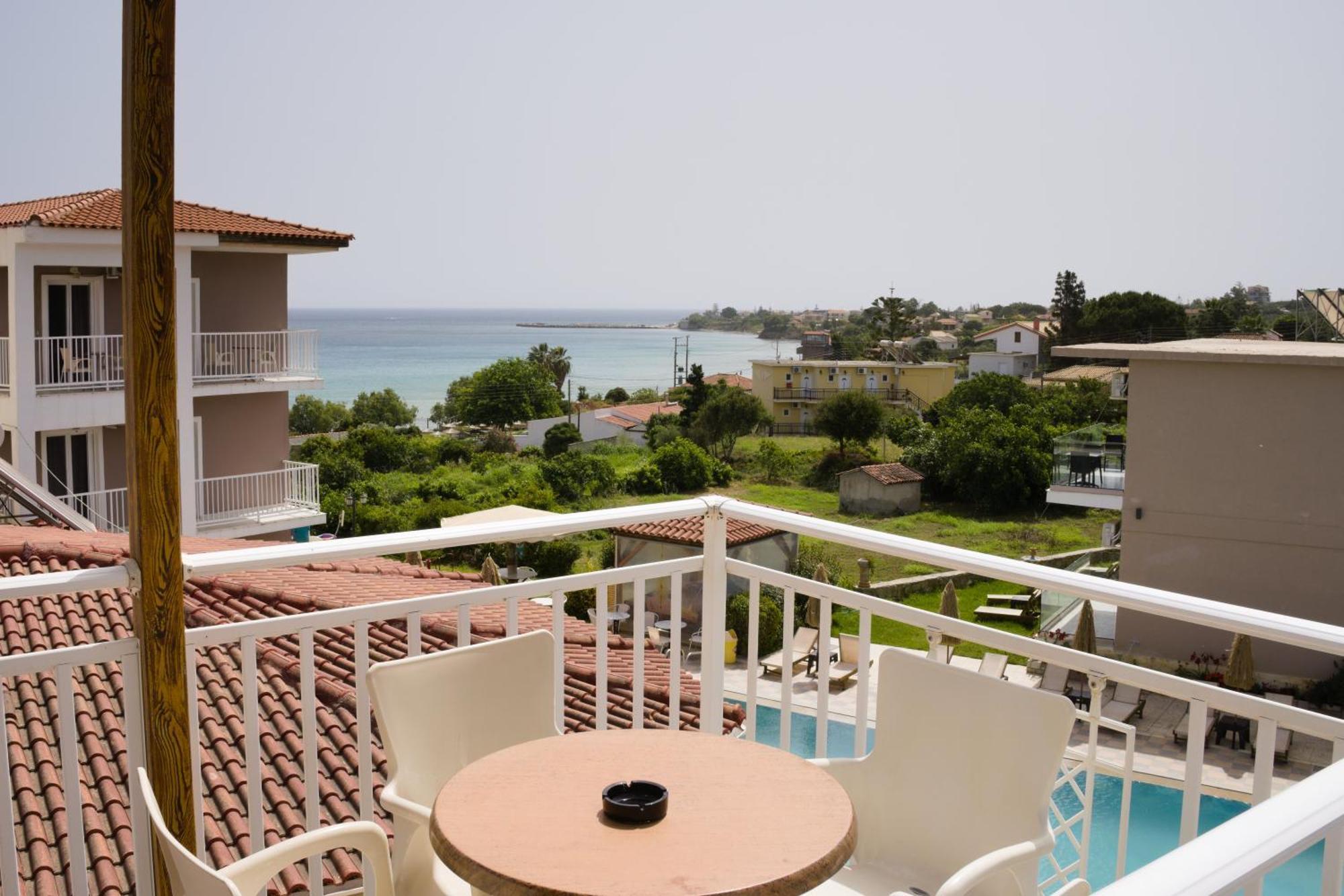 Amoudi Studios Apartments Hotel Zimmer foto