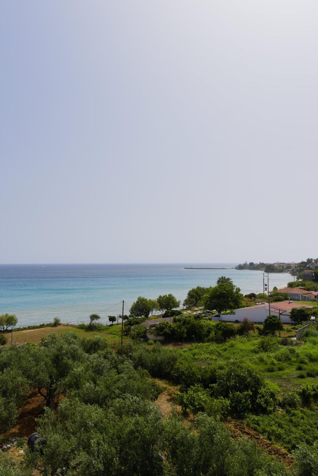 Amoudi Studios Apartments Hotel Exterior foto